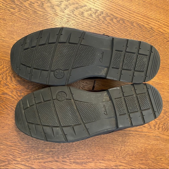 Clarks Lace Up Shoes with Plus Comfort - Picture 4 of 7